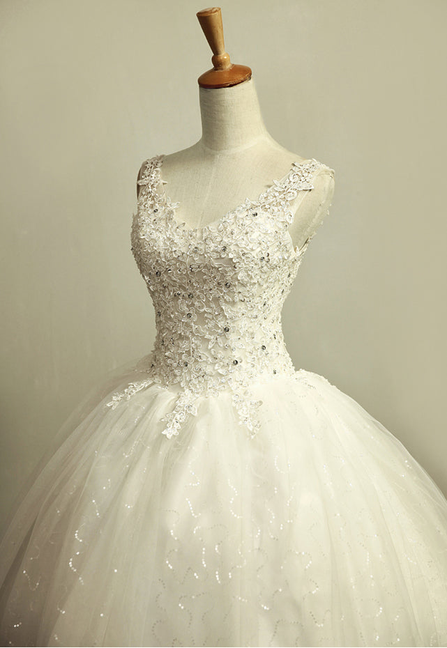 V-Neck Stunning Crystal  Wedding Dresses Floor Length Ball Gown Lace-Up Charming Bridal Gowns