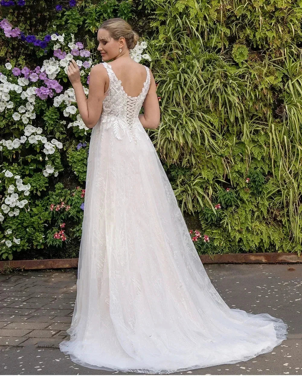 V-neck Wedding Dresses Empire Waist Lace-up Back Maternity Bride Dress White Garden Lace Bridal Gown for Pregnant Women Dress (ZD14117)