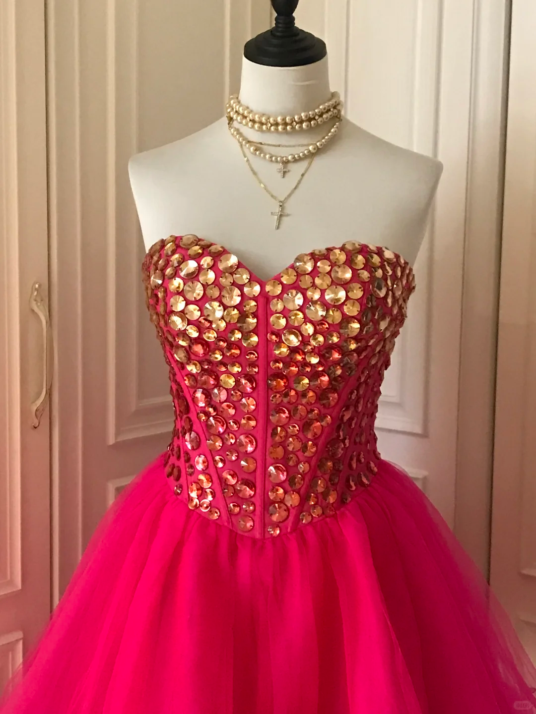 Gorgeous Strapless Red Chiffon Beaded A Line Birthday Outfits Homecoming Dress - View 4 | VelvetHem
