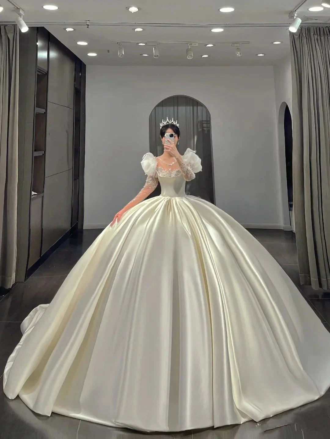 A-line Satin Wedding Dress,Retro White Satin Wedding Dress Y2290 by simplepromdress