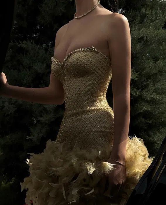Gorgeous Sweetheart Strapless Sequin Beaded Feathers Blue Cocktail Dress A-Line Short Homecoming Dress