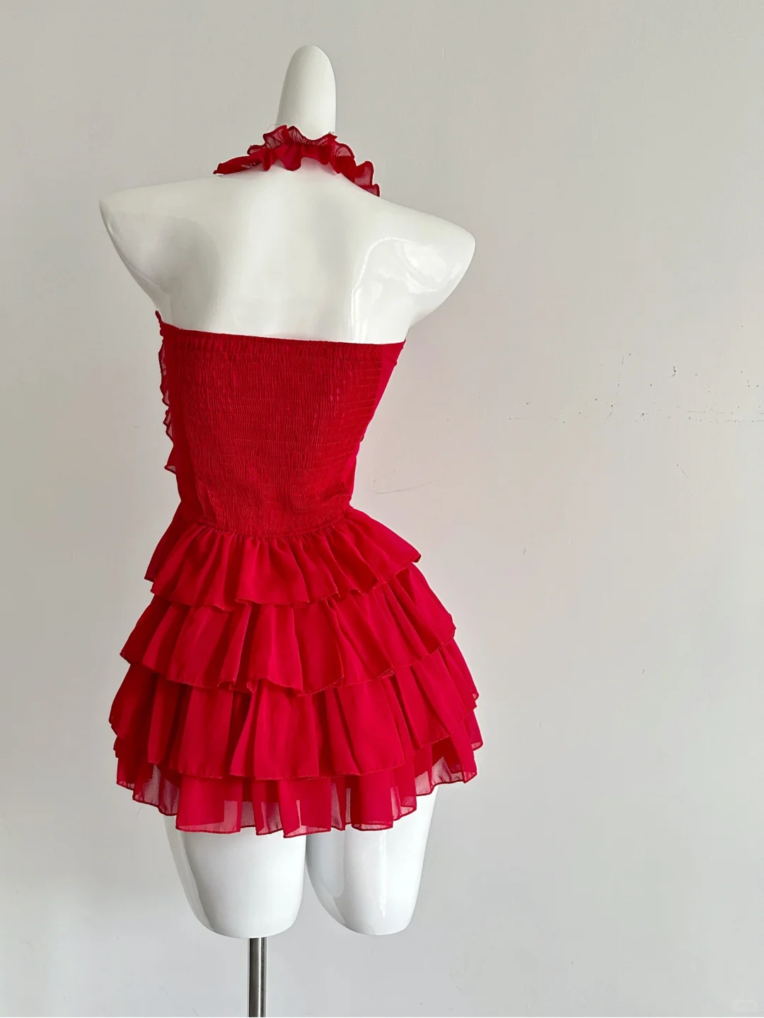 Sexy Halter Chiffon Cocktail Dress Red Holiday Dress