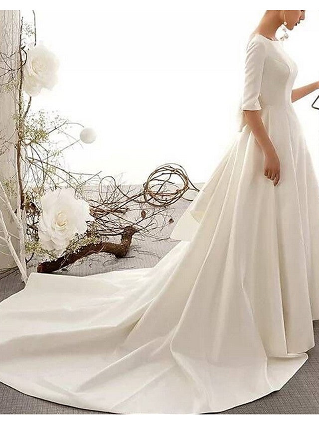 Vintage A-Line Wedding Dress Bateau Satin Half Sleeve Plus Size Bridal Gowns Illusion Detail  with Court Train