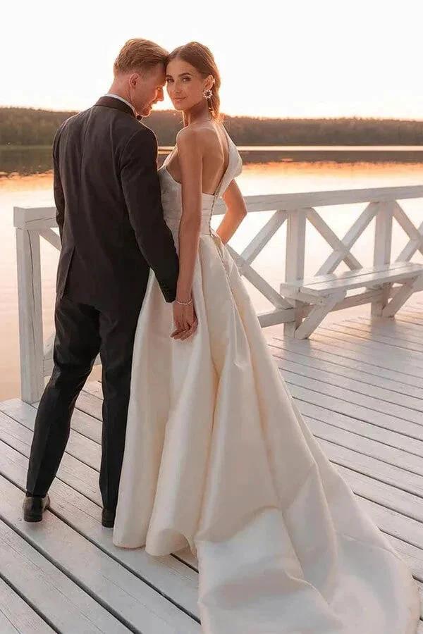 Vintage Wedding Dress One Shoulder Bridal Gown With Court Train (ZD16096)