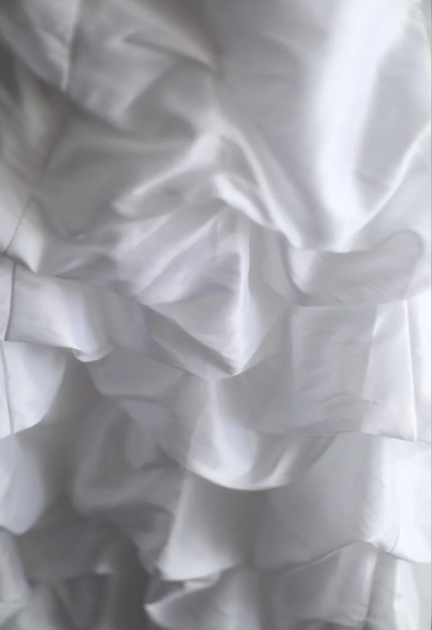 Vintage Court Princess Wedding Dress White Satin Pleated Long Bridal Dress - View 4 | VelvetHem
