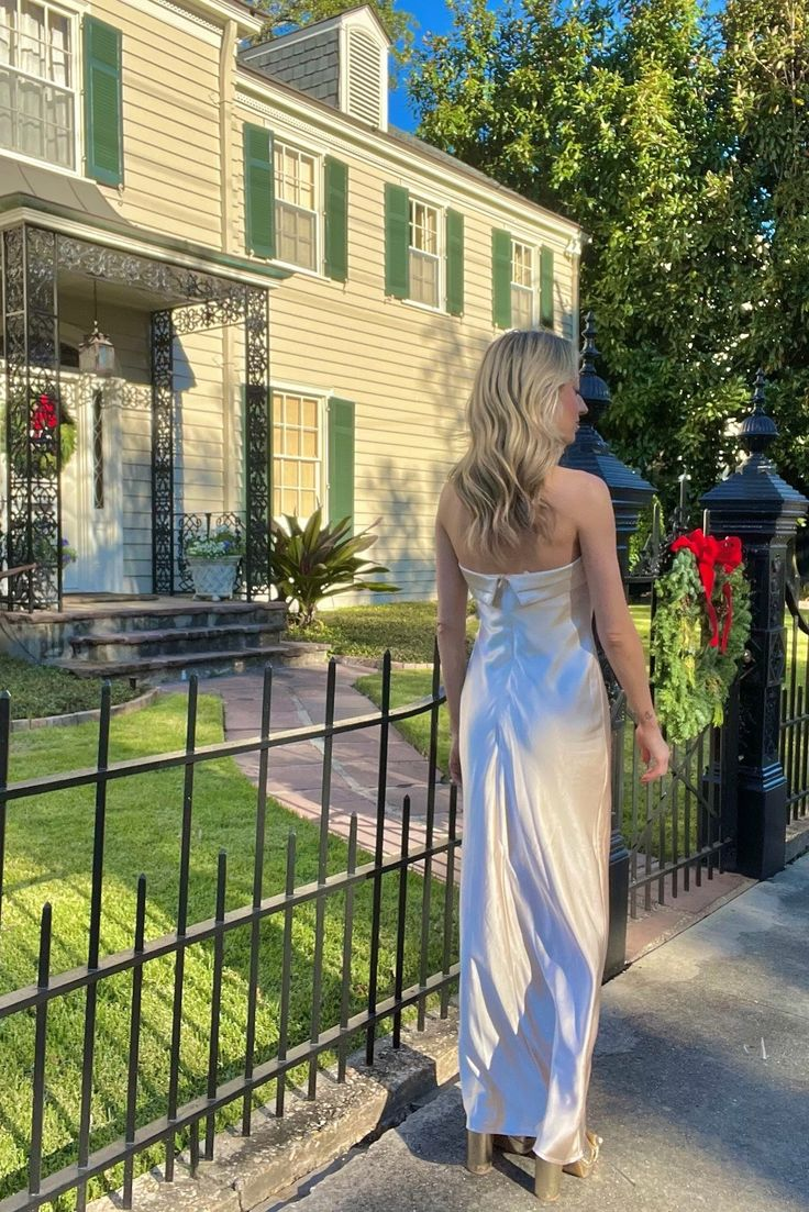 Blue Strapless Sheath Long Party Evening Dress