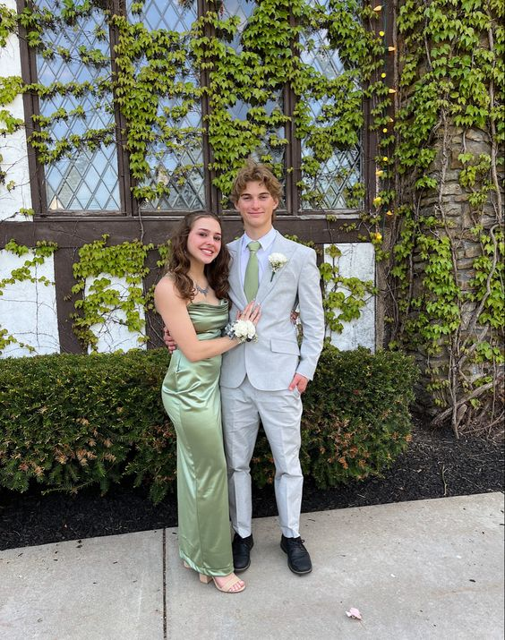 Sage Green Sheath Prom Dress Simple Evening Dress Y6114 - VelvetHem