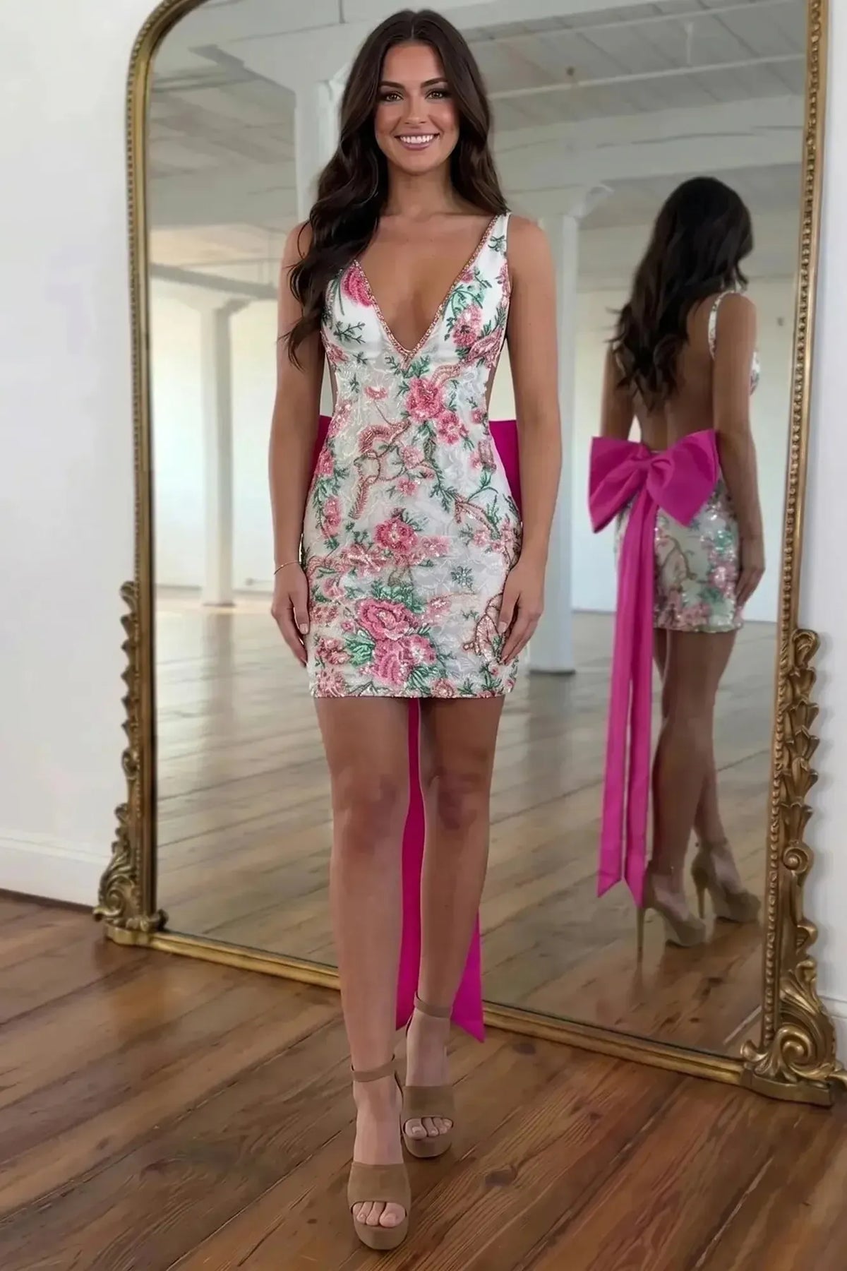 Suzhoufashion White Floral Embroidered Deep V-Neck Homecoming Dress with Oversized Bow Train