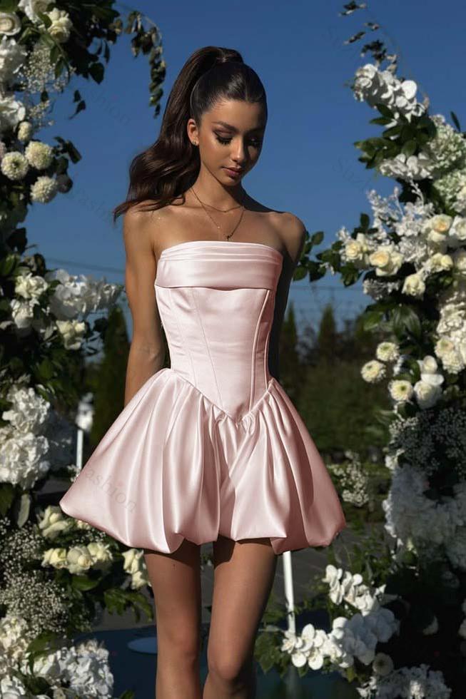 White Strapless Sleeveless Short Homecoming Dress With Pleated