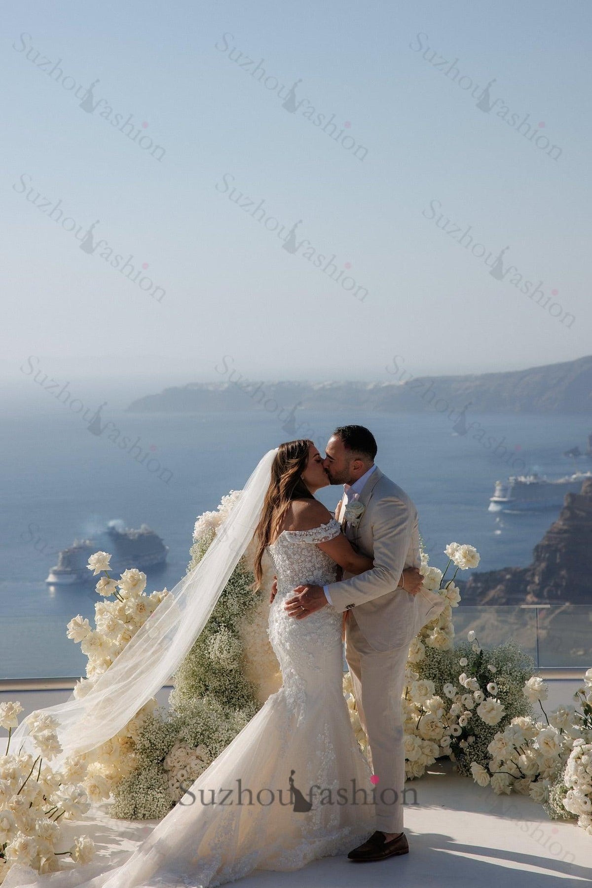 White Wedding Dress Mermaid Sweetheart Off The Shoulder Sleeveless Sweep Train Tulle Bridal Gown With Appliques