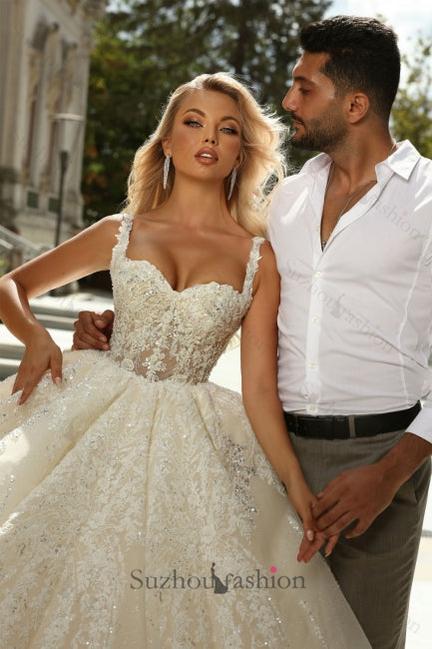 White Wedding Dress Sweetheart Spaghetti Strap Sleeveless Sequined Lace Ball Gown Long Tulle Bridal Gown