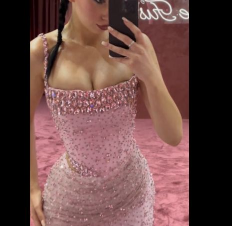Gorgeous Pink Beaded Mermaid Slit Prom Dress Evening Dress - View 3 | VelvetHem