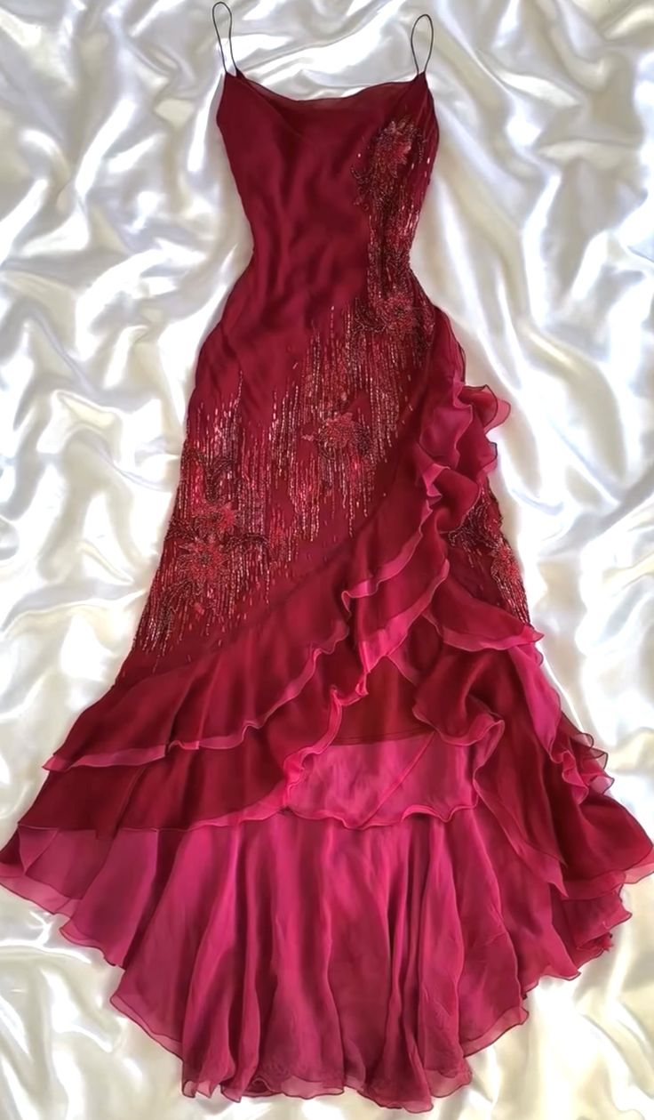 Pretty Burgundy Spaghetti Straps Chiffon Sequin Beaded Ruffle Mermaid Evening Dress Long Party Gown