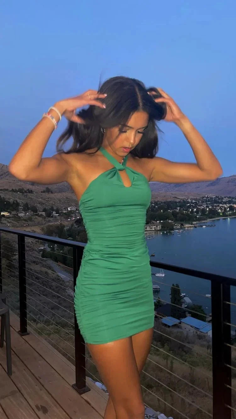 Women Close-Fitting Solid Color Dress Halter Neck Sleeveless Sexy Green Homecoming Dress Y2659 by simplepromdress