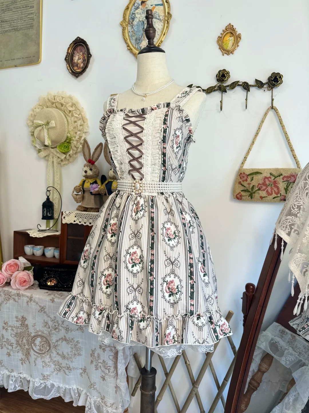 Unique Straps Satin Print Floral Lace Short Birthday Outfits Formal Graduation Homecoming Dress - View 2 | VelvetHem