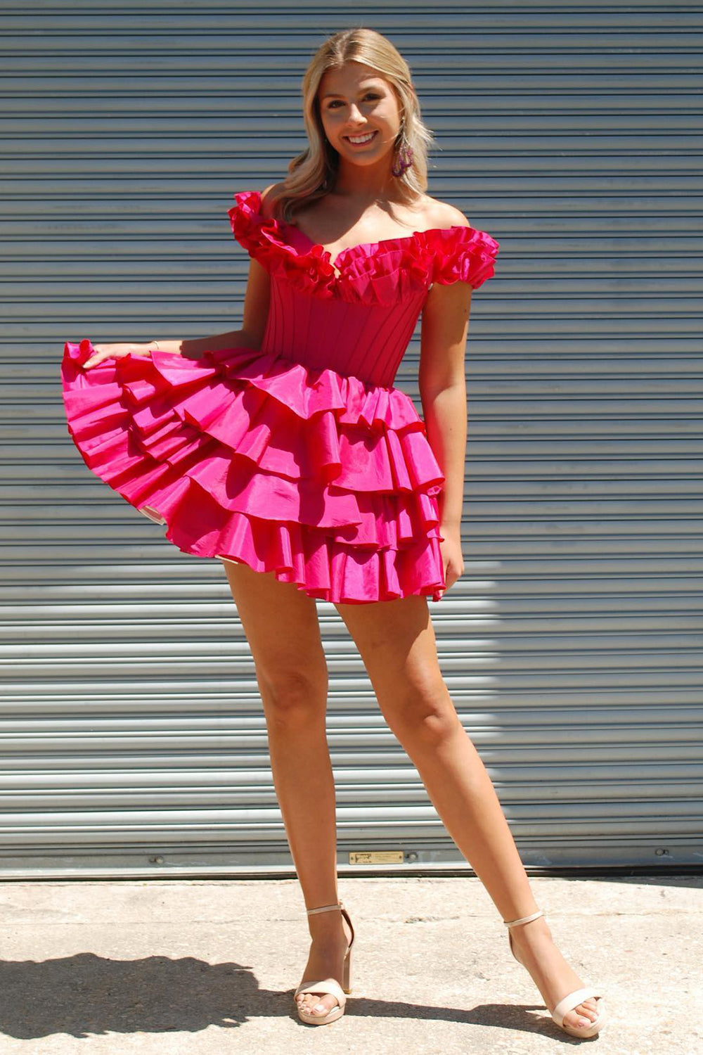 Yellow Homecoming Dresses Off The Shoulder Corset Short Cocktail Dresses With Ruffles