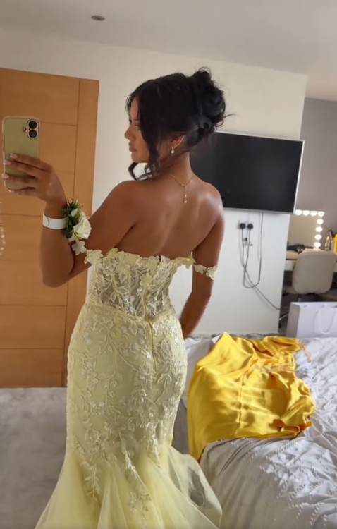 Yellow Mermaid Lace Evening Prom Dress, Long Party Formal Dresses fg7181 - View 2 | VelvetHem