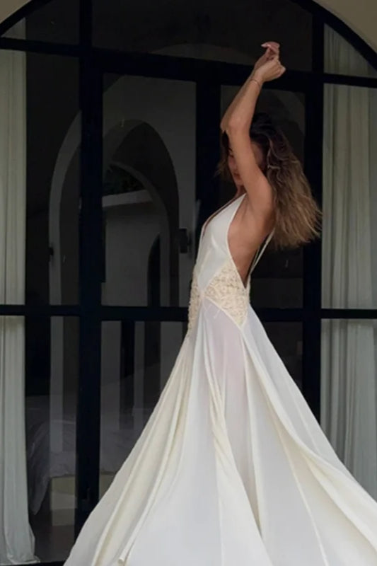 Classic Dress Inspired by Contemporary Streetwear Fashion