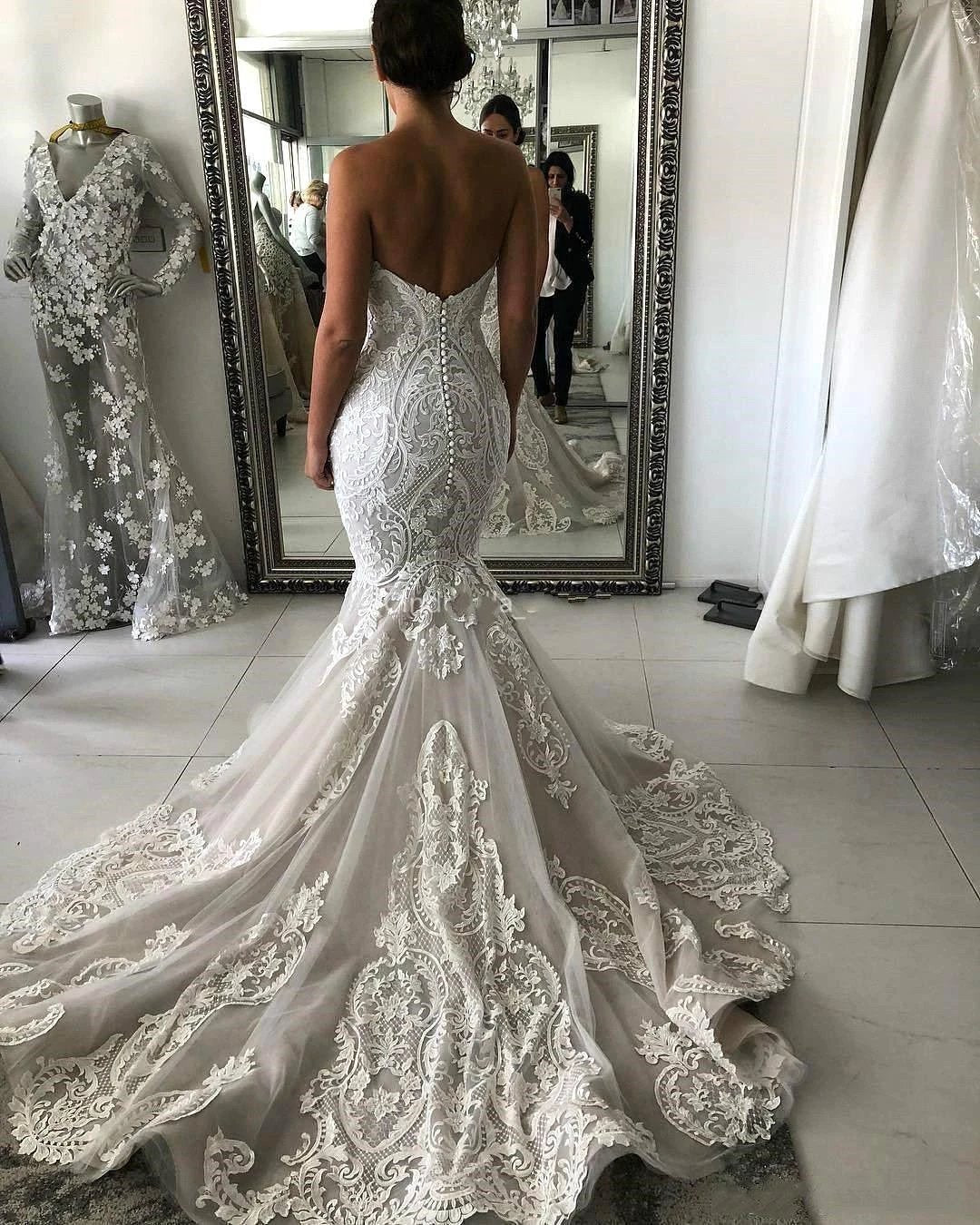 Amazing Long Mermaid Sweetheart Appliques Lace Wedding Dress (ZD15803)