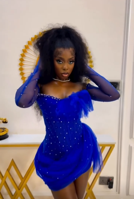 Striking Royal Blue Tulle Beaded Cocktail Dress Mini Party Dress Homecoming Dress Y7710
