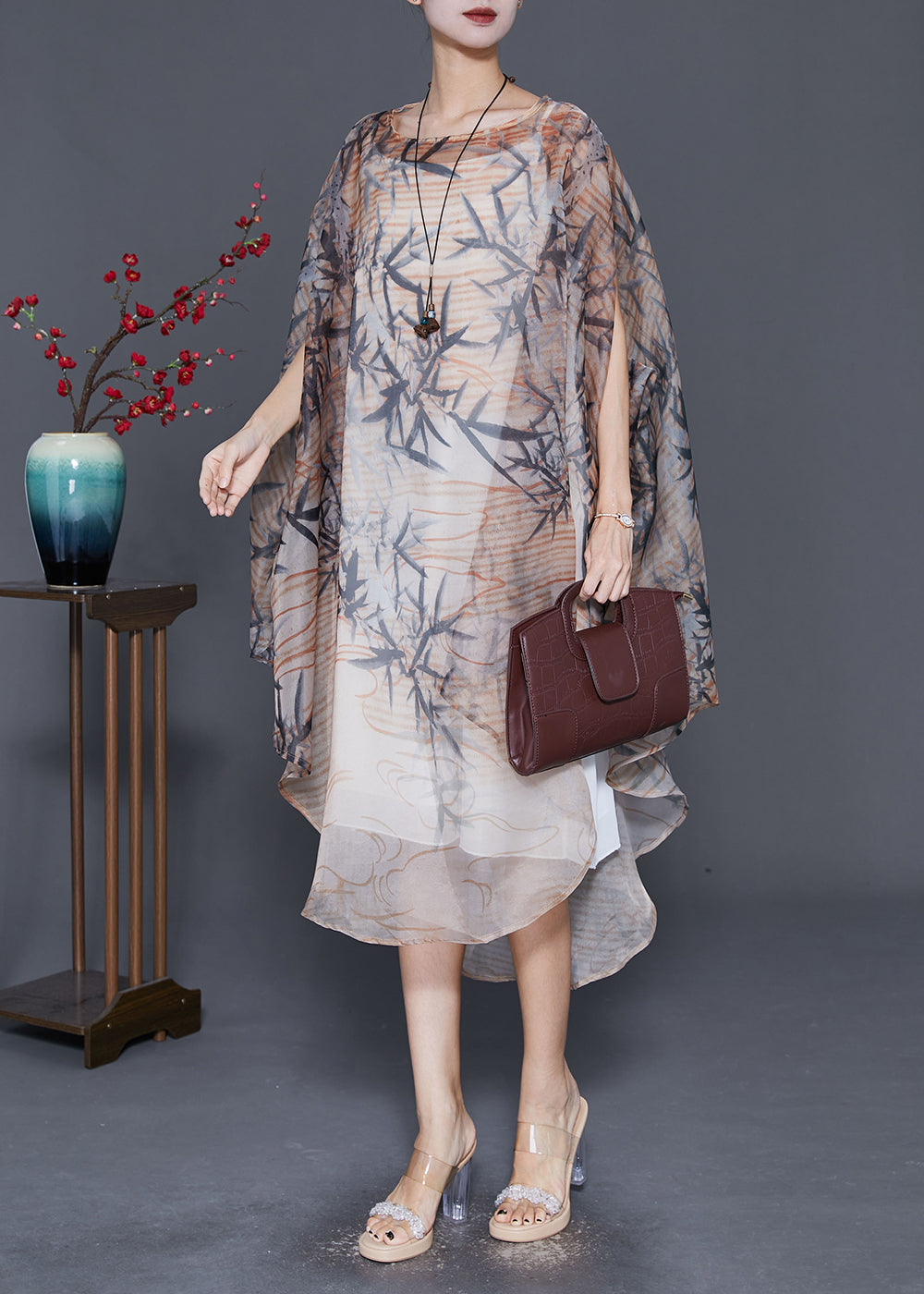 Classic Vintage Dress with a Flattering Fit