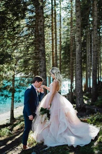 Beautiful A-line V-neck Backless Tulle Sleeveless Wedding Dresses (ZD16510)