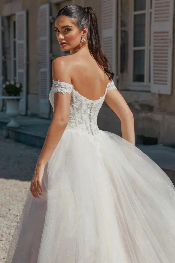 Beautiful Long A-line Off-the-shoulder Appliques Tulle Wedding Dress (ZD15499)