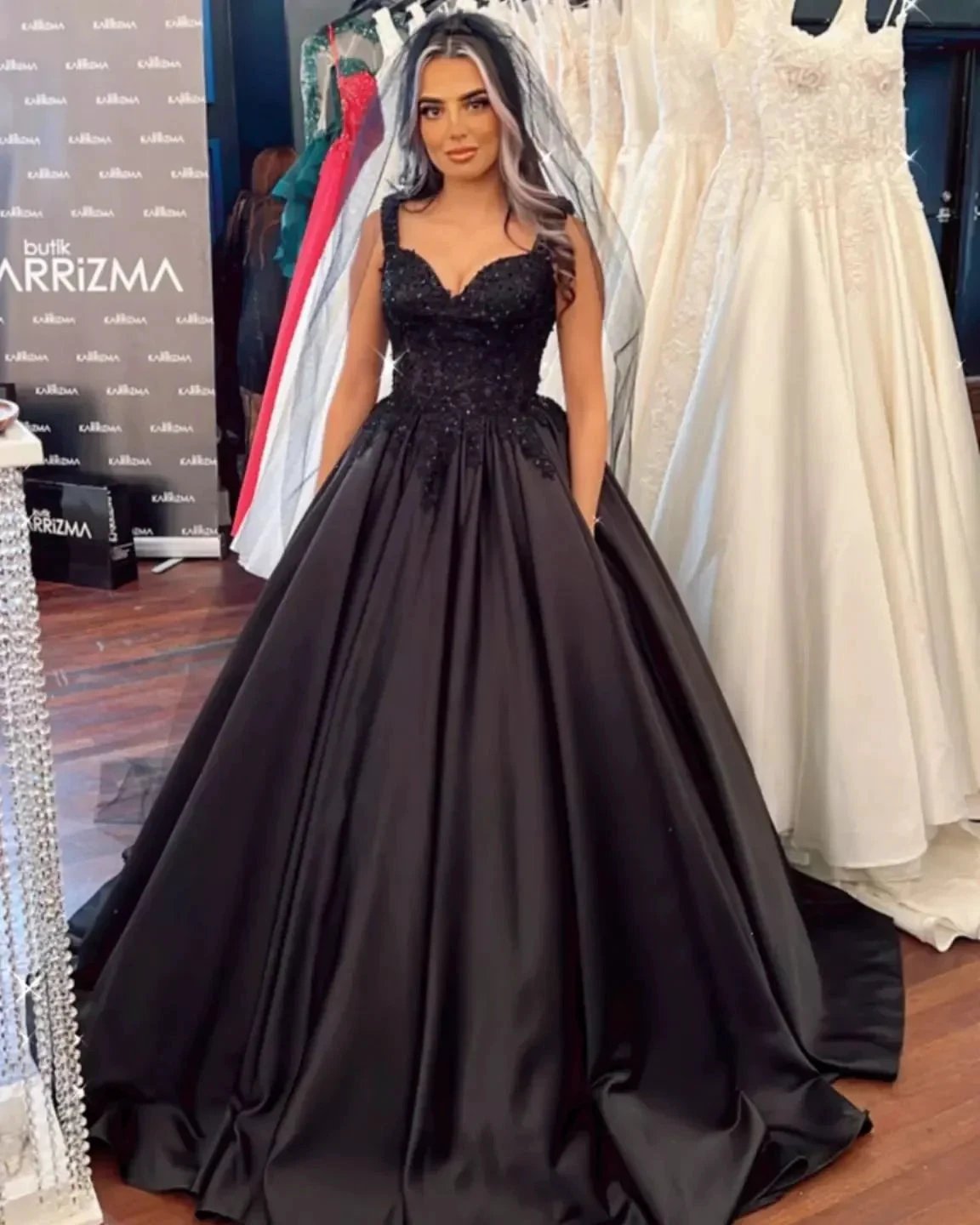 Black Long Ball Gown Sweetheart Satin Ruffles Wedding Dress (ZD14330)