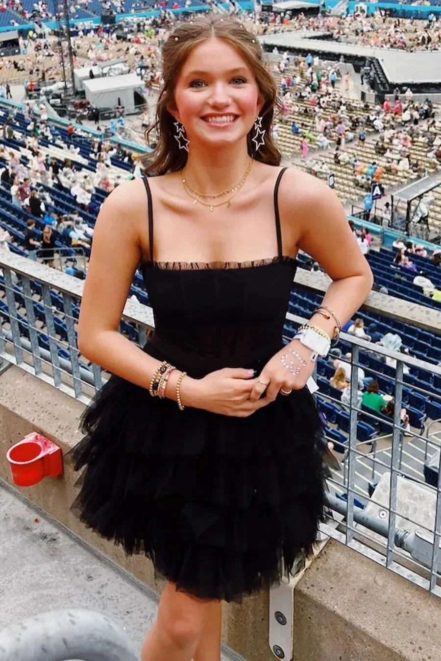 Black Spaghetti Straps Tulle Tiered Short Homecoming Dress (ZD11559) - VelvetHem