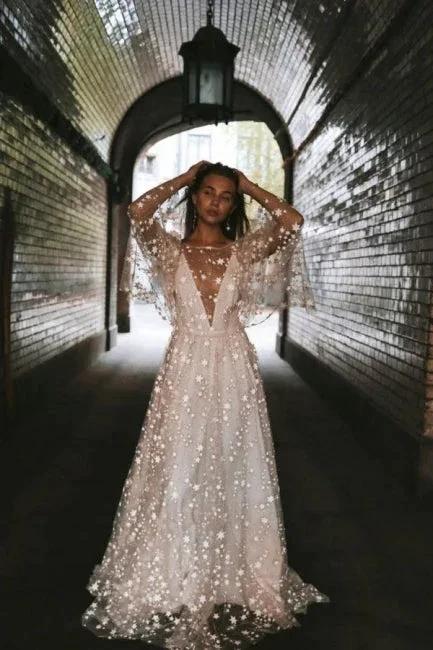 Boho A-Line Long Sleeves Backless Wedding Dresses With Lace (ZD16552)