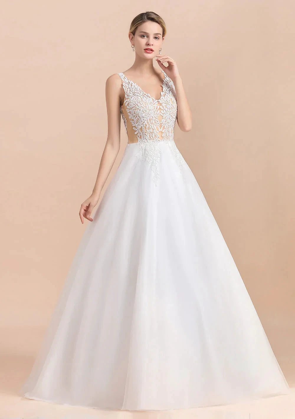 Boho Long A-line V-Neck Straps Tulle Appliques Lace Wedding Dress (ZD14417)
