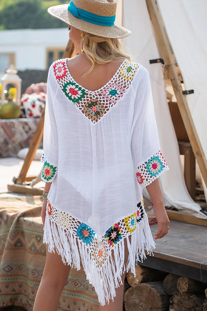 White Fringe Trim Dress with Relaxed Fit and Modern Casual Wear