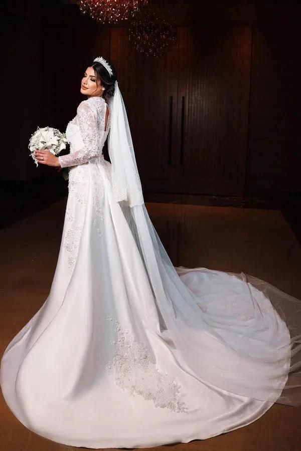 Charming Long Sleeves Mermaid High Neck Satin Lace Wedding Dress with Chapel Train (ZD16702)