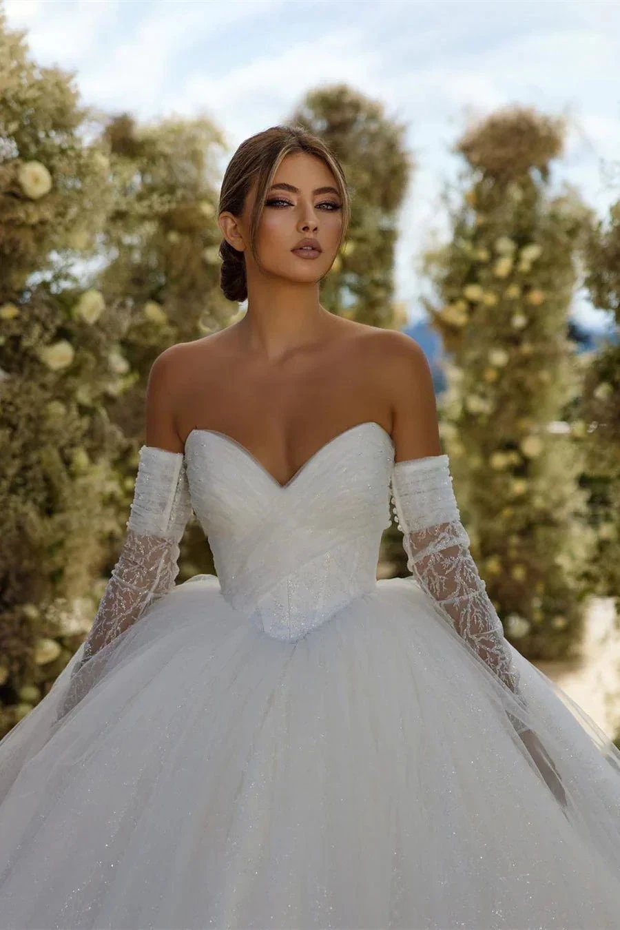 Charming V-neck Sleevless Glitter A-line Wedding Dress With Train (ZD14507)