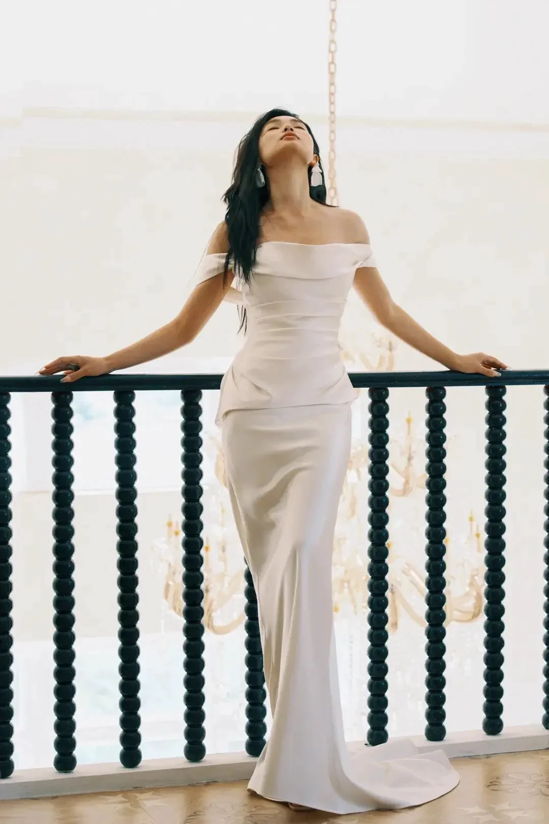 Charming Off Thes Satin Mermaid Evening Dress,White Prom Dress Wedding Dress (ZD13751)