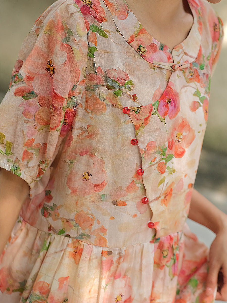 Beautifully Finished Dress in a Timeless Design