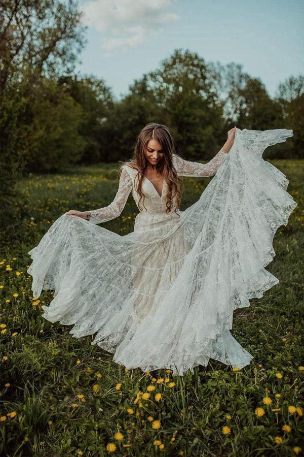 Deep V Neck Boho Wedding Dress Long Sleeve Rustic Wedding Dress (ZD16271)