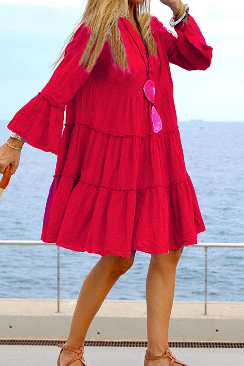 Beautifully Finished Dress in a Timeless Design
