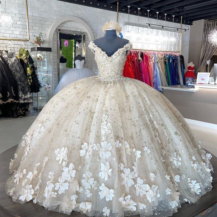 Sweet 16 Quinceanera Dresses Floral Applique Tulle Ball Gown fg6823 - View 2 | VelvetHem