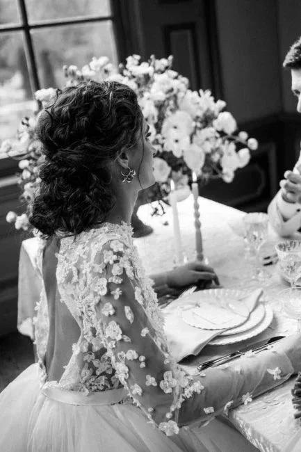 Elegant Hi-lo Lace Tulle Wedding Dresses With Long Sleeves (ZD14530)