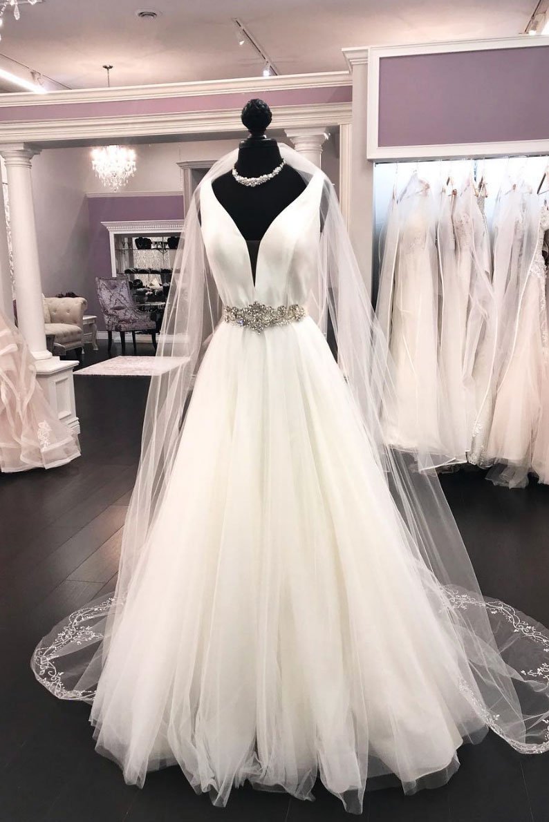 Elegant White Satin Tulle V-Neck Wedding Dress Long Halter Bridal Gowns On Sale (ZD17428)