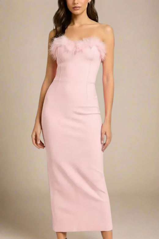 Woman wearing a figure flattering  Erin Bodycon Maxi Dress - Dusty Pink BODYCON COLLECTION