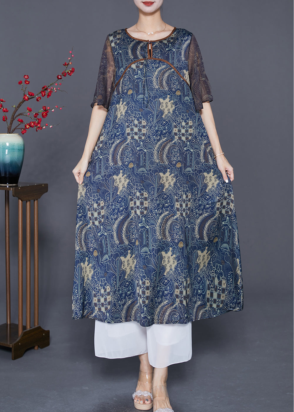 Polished Dress with an Effortless Classic Look
