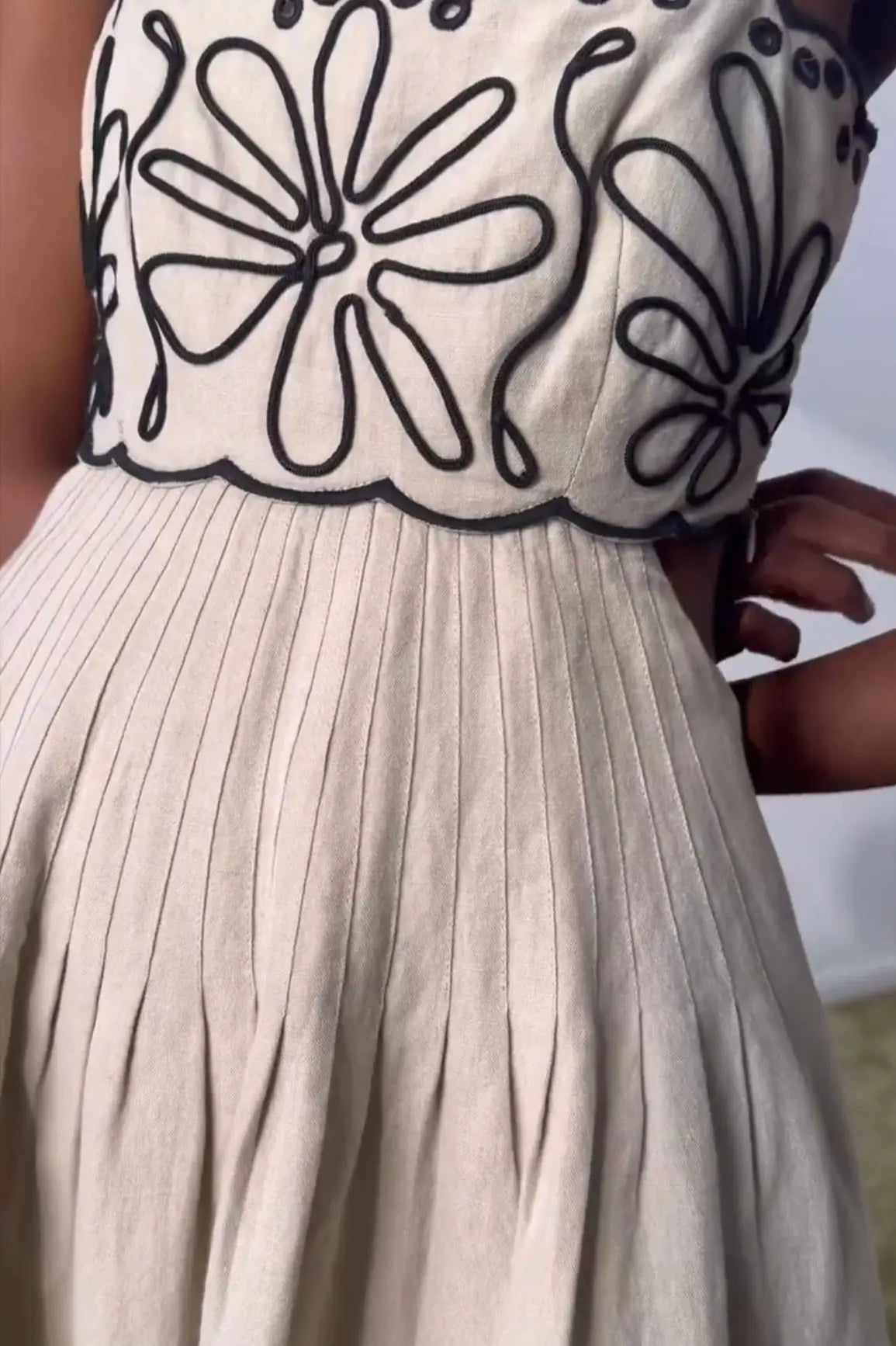 Contemporary Embroidered Spaghetti Strap Dress for Modern Fashion Wear