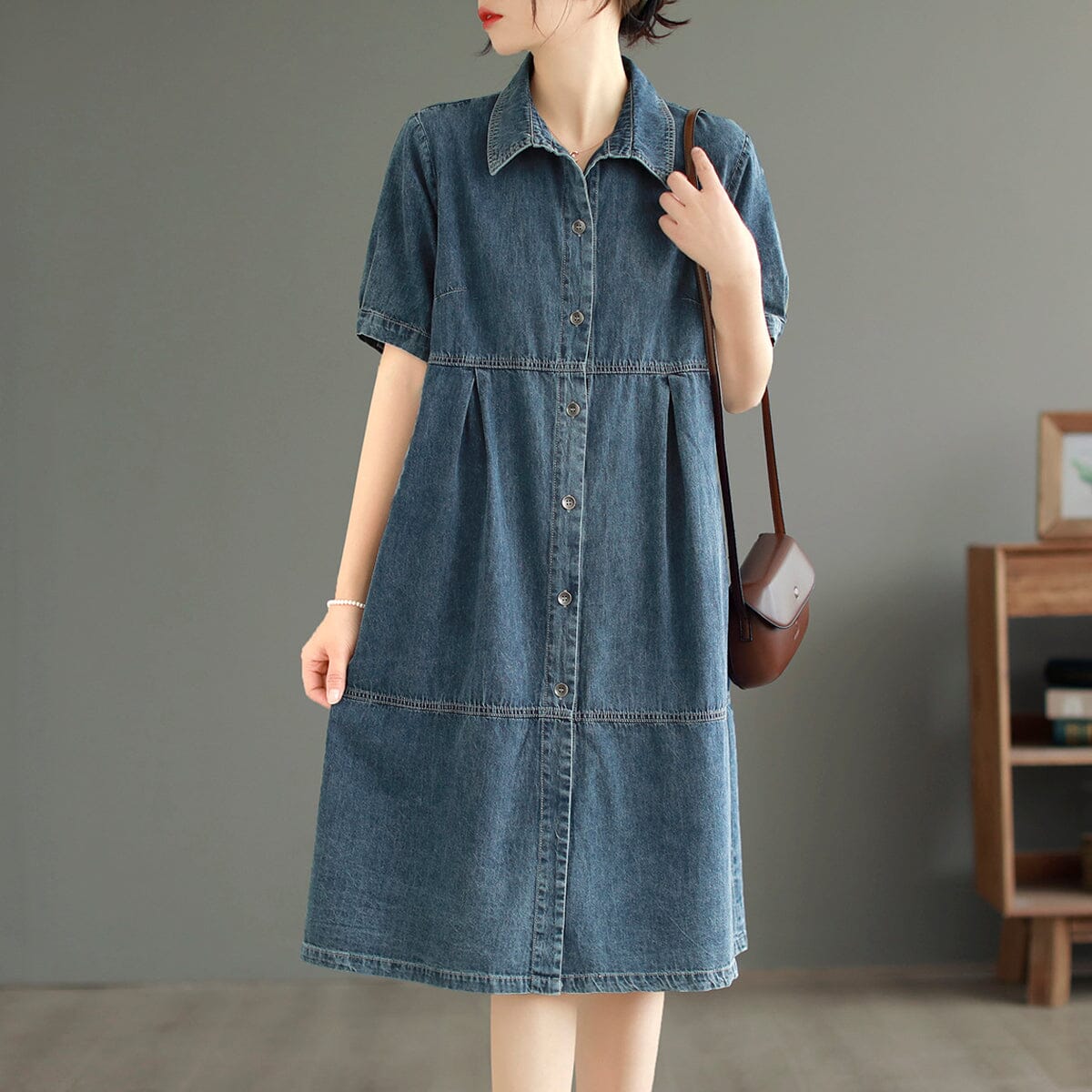 Sophisticated Dress with a Clean Classic Look