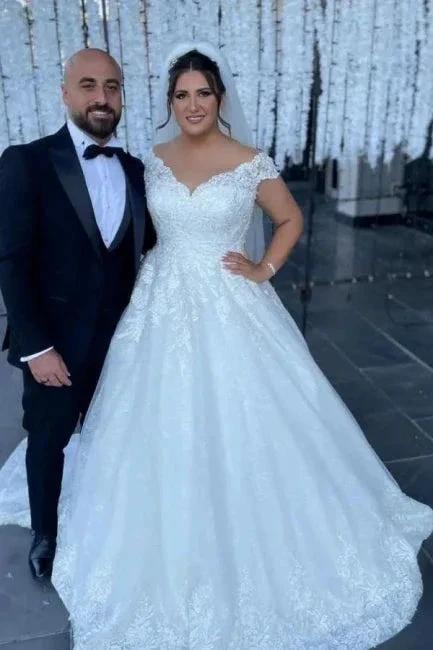Fashion A-line Off-the-shoulder Wedding Dresses With Lace (ZD14617)