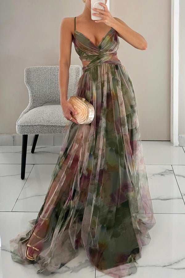 Paty Elegant Maxi Dress in an Elegant Floral Print for Women