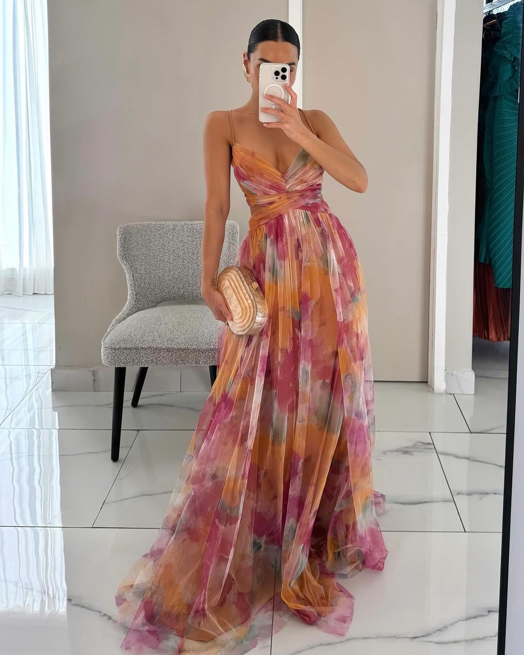 Paty Elegant Maxi Dress in an Elegant Floral Print for Women
