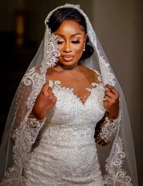 Glamorous Long Mermaid Appliques Long Sleeves Wedding Dresses With Lace (ZD16537)