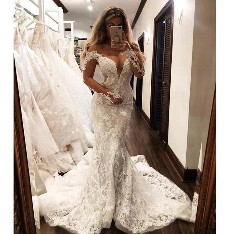 Glamorous Off-the-Shoulder Long Sleeves V-Neck Appliques Mermaid Wedding Dress (ZD13845)